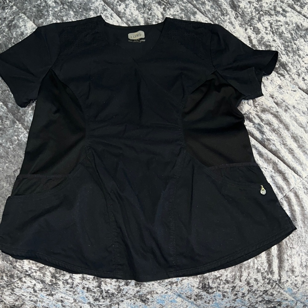 Cherokee Luxe Sport Scrub Top